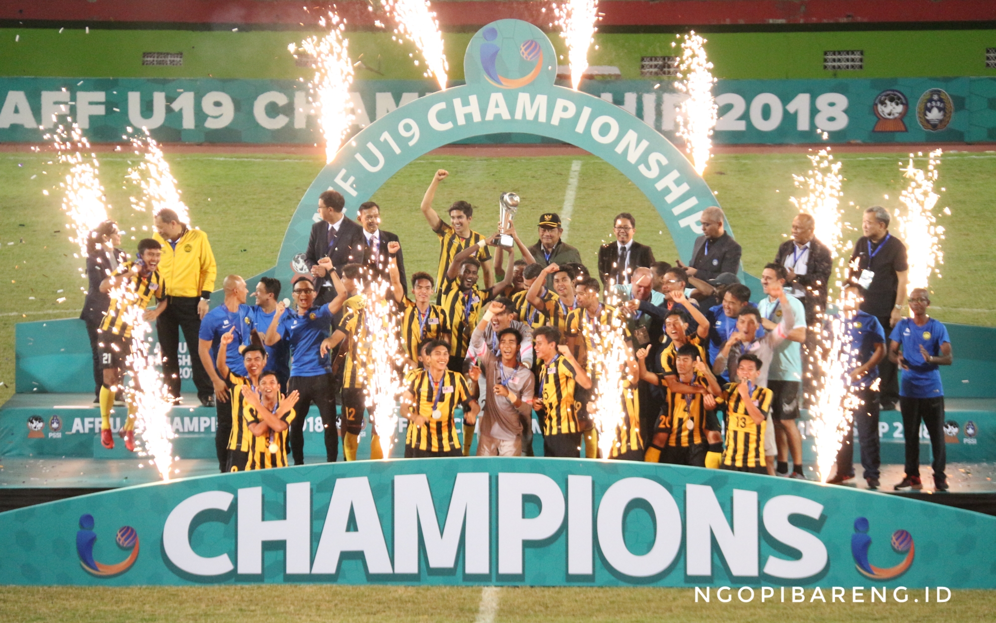 Timnas Malaysia sukses jadi juara Piala AFF U-19. (foto: hrs/ngopibareng)