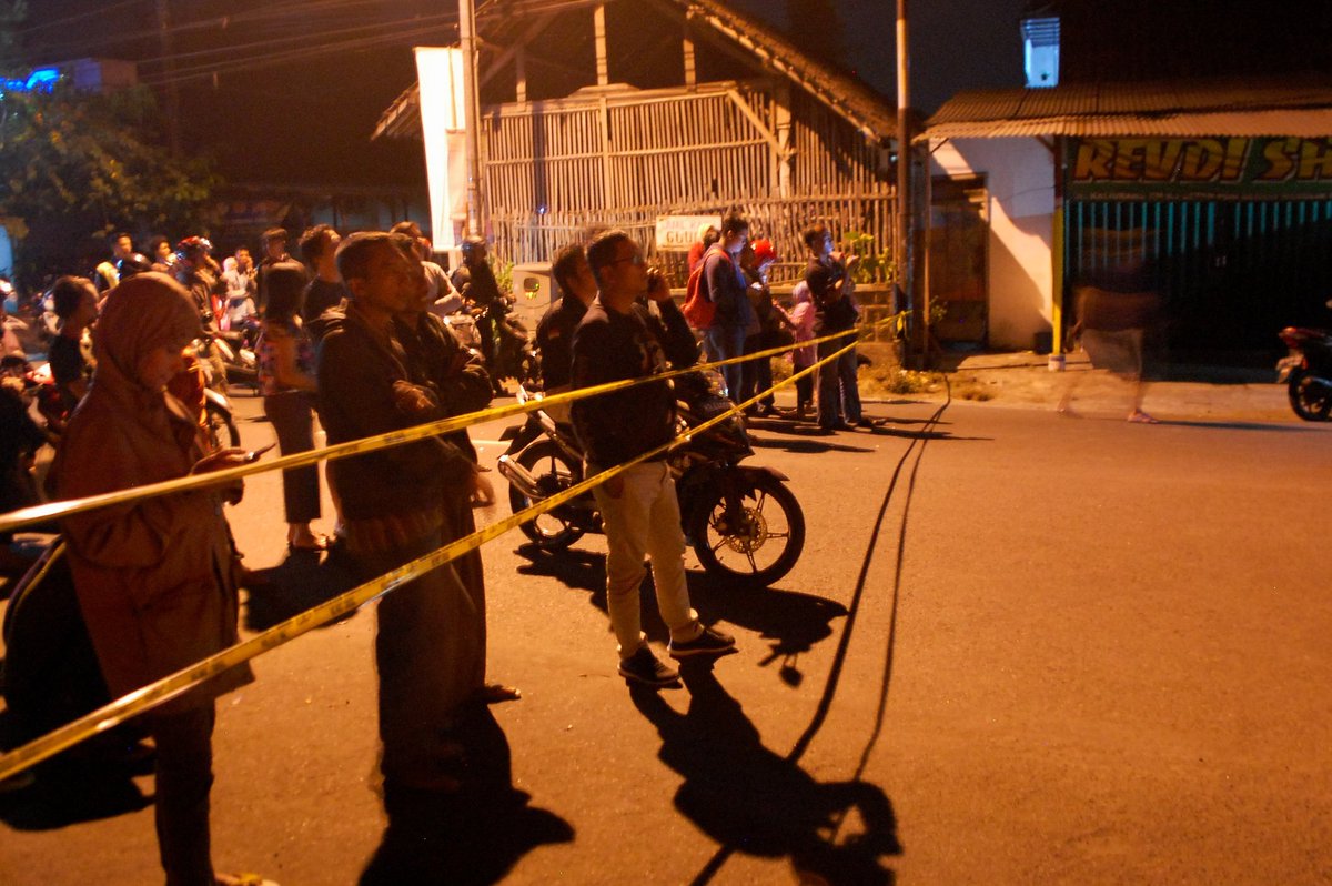 Situasi baku tembak terjadi di Jalan Kaliurang kilometer 9,5 Sleman Yogyakarta Sabtu, 14 Juli 2018.