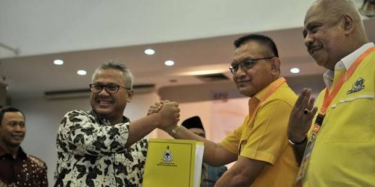 Pendaftaran caleg Golkar di KPU. Foto :antara