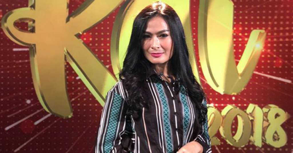 Iis Dahlia salah satu Kontes Dangdut Indonesia (KDI).