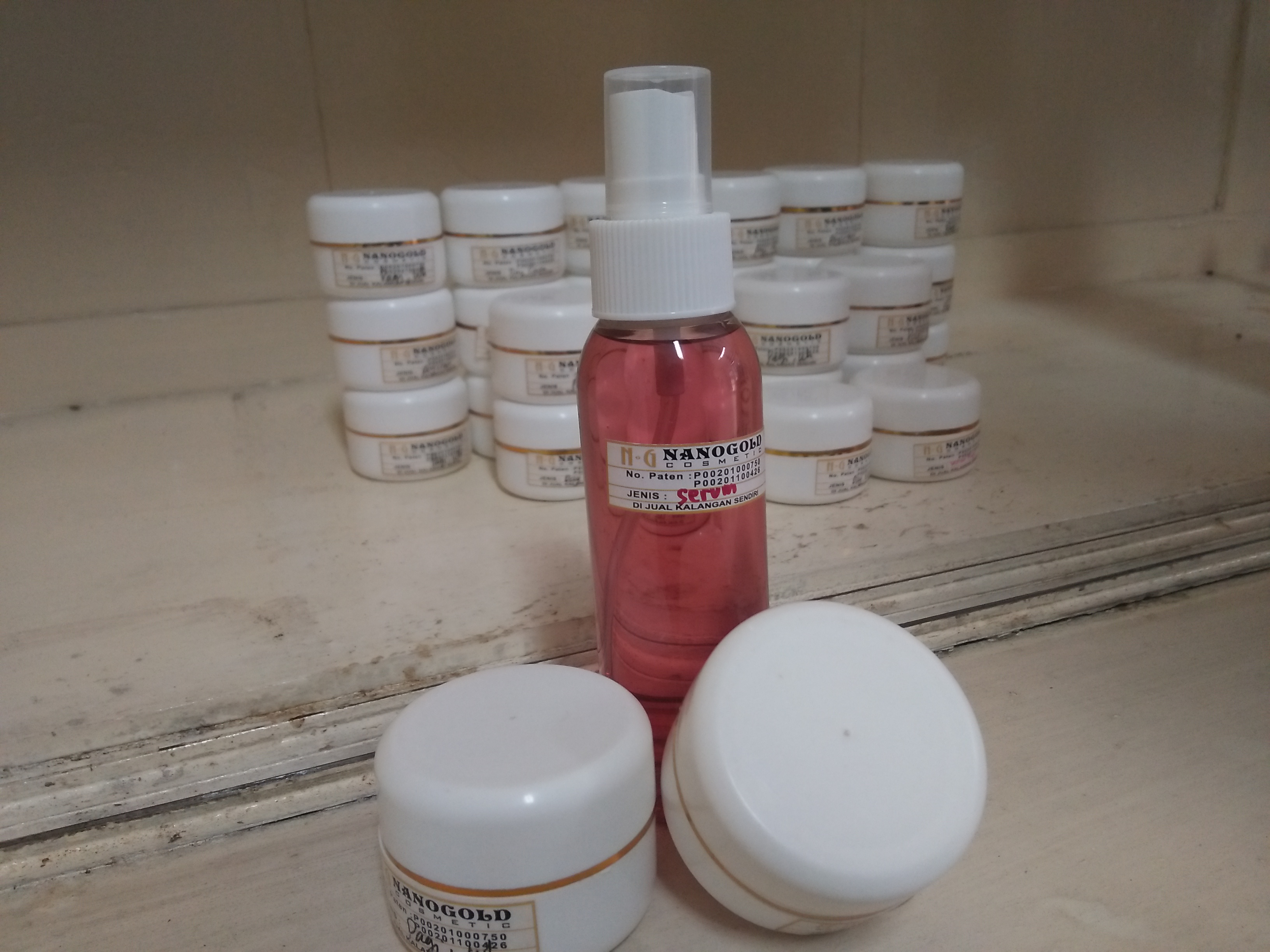 Cream nanogold. (Amanah/ngopibareng.id)