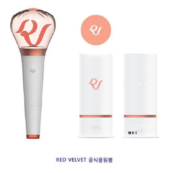 Penampilan light stick Red Velvet. 