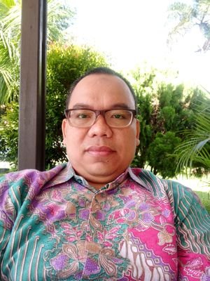 Pemilik akun Twitter @AkunTofa.