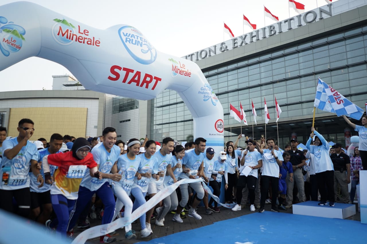 Start Surabaya Water Run 2018 