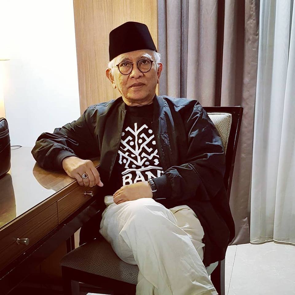 KH Ahmad Mustofa Bisri. (foto: akun fb pribadi)