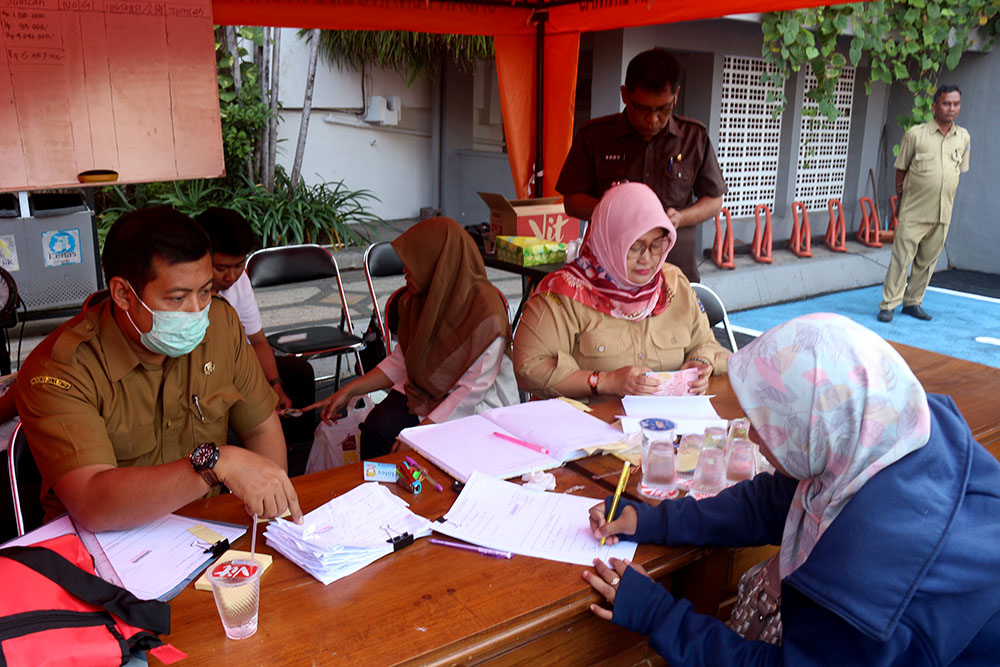 Posko peduli korban gempa Lombok, di Balai Kota Surabaya, Senin, 6 Juli 2018. (foto: farid/ngopibareng.id) 