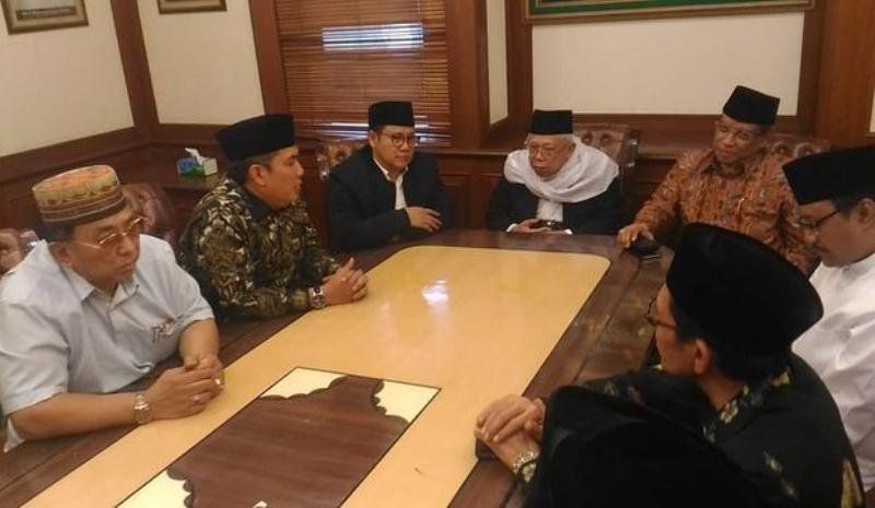 RAPAT: Ketua Umum DPP PKB Muhaimin Iskandar saat rapat di PBNU Jakarta. (foto)