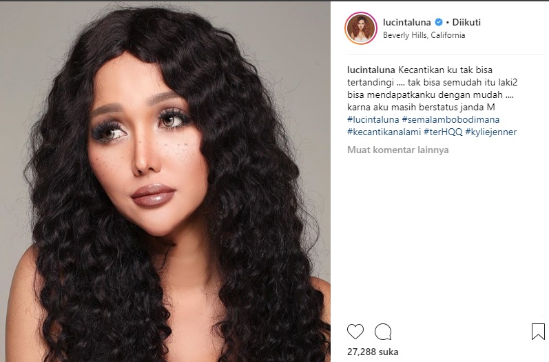 Unggahan Lucinta Luna yang menyebut dirinya janda. (Instagram)