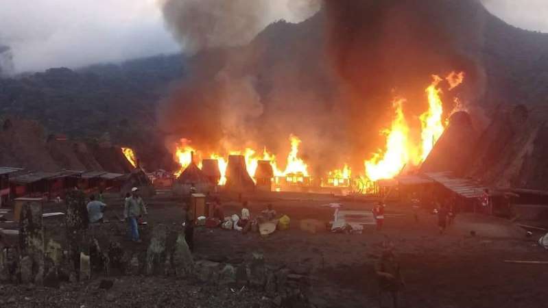 Perkampungan Adat Megalitikum Gurusina, Flores, NTT. Foto : Istimewa