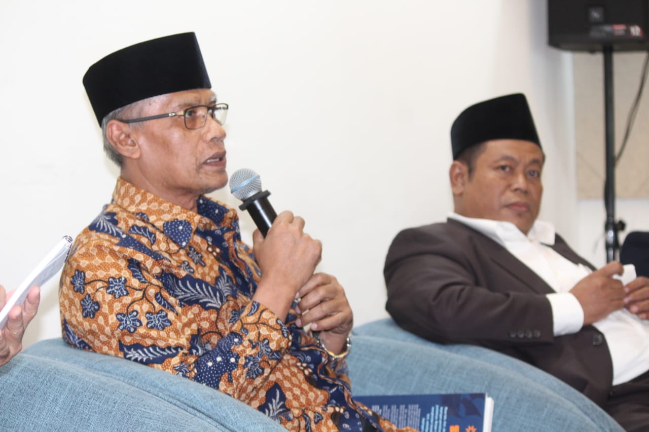 UKHUWAH: Haedar Nashir bersama KH Marsudi Syuhud dari PBNU. (foto: ist)