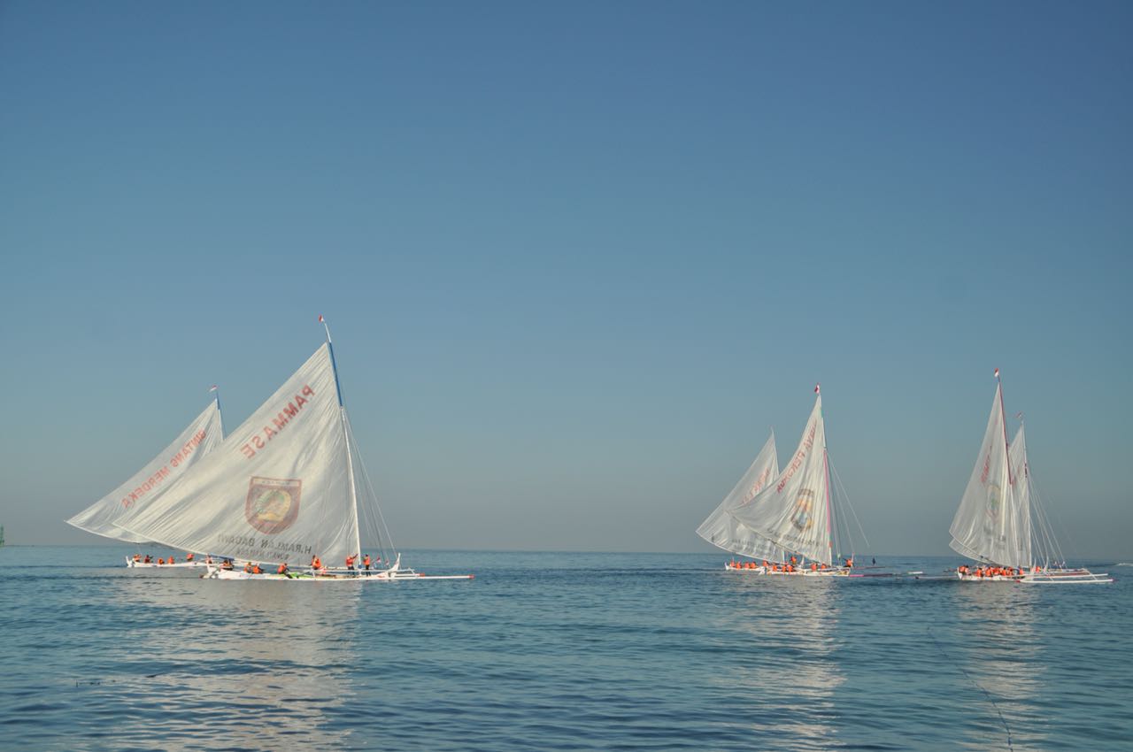 Perahu-perahu tradisional tercepat di dunia. foto:kemenpar