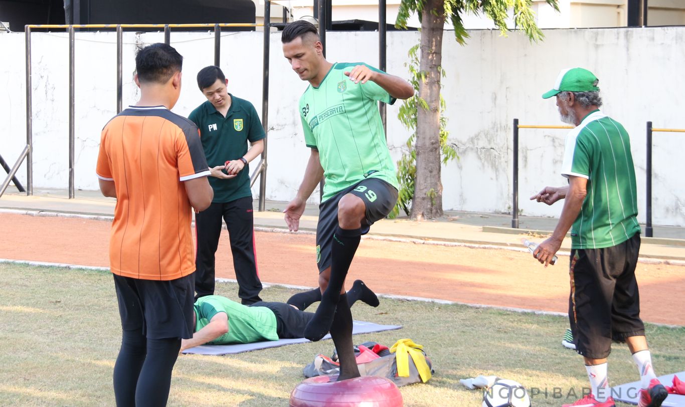 Pemain Persebaya, Raphael Maitimo. (Foto: Haris/ngopibareng.id)