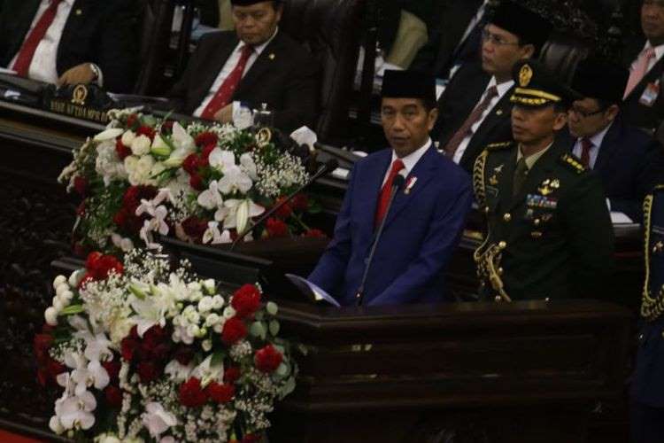 Presiden Jokowi saat pidato tahunan di MPR (16/8). Foto : Antara