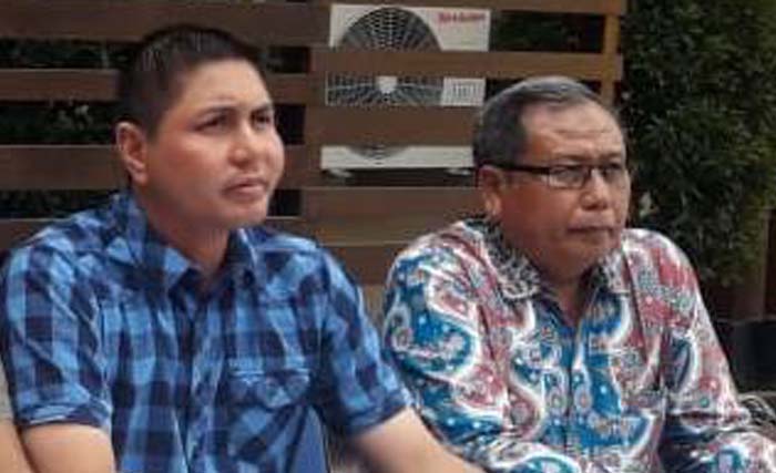 Kapolresta Probolinggo AKPB Alfian Nurrizal (kiri) dan M. Maskur,  Kadispendikpora Probolinggo. (foto: isa)