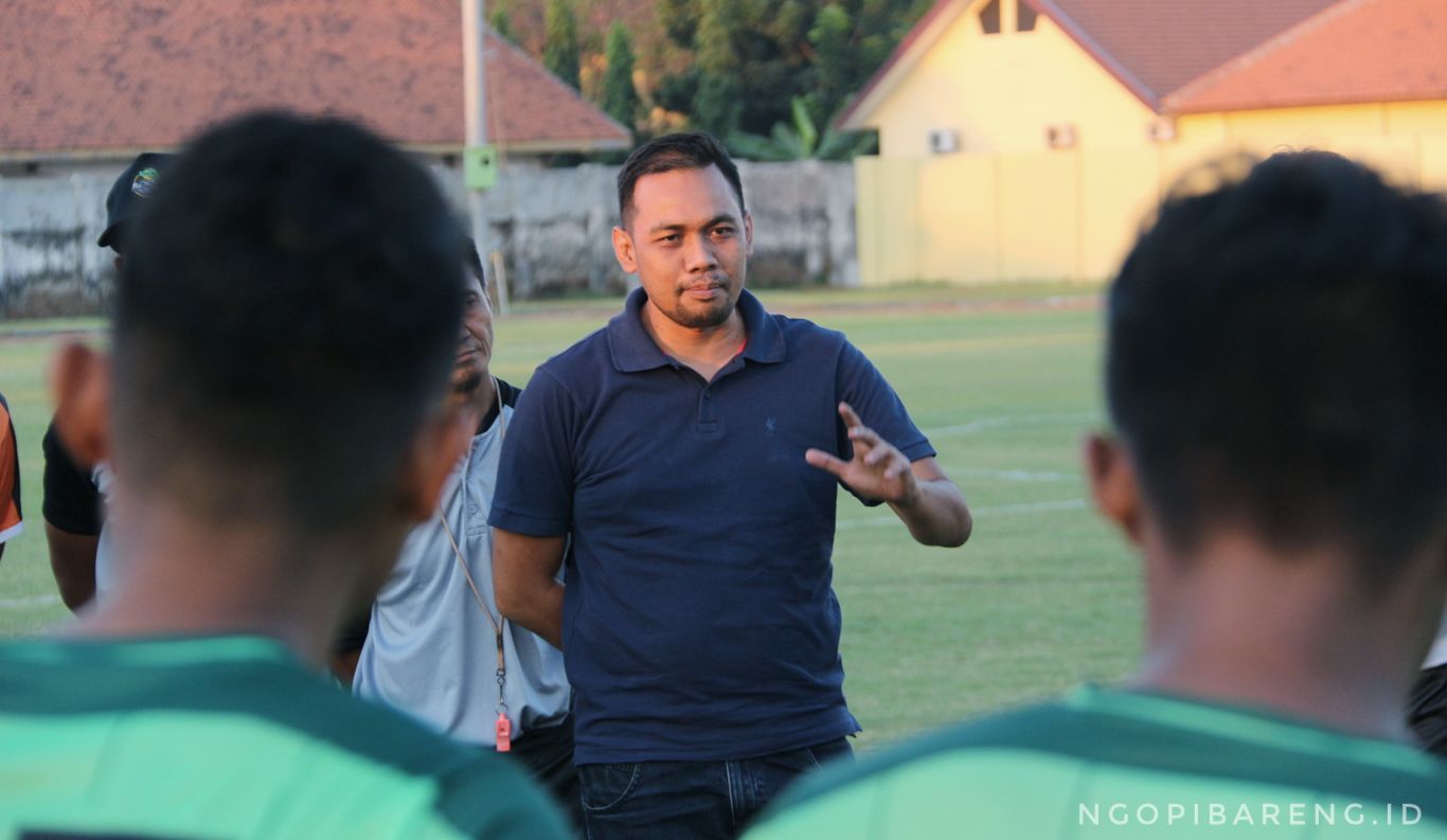 Manajer baru Persebaya, Candra Wahyudi. (Foto: Haris/ngopibareng.id)