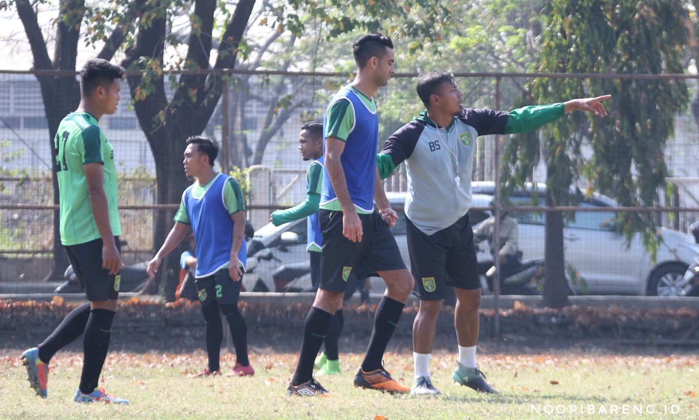 Skuad Persebaya Surabaya saat lakukan latihan di Lapangan Sier rungkut, Jumat 24 Juli 2018. (Foto: Haris/ngopibareng.id)