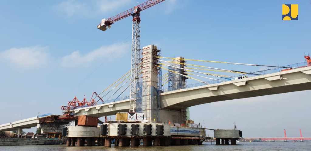 Jembatan Musi IV merupakan jembatan tipe Cable Stay Extradosed dan PC U-Girder