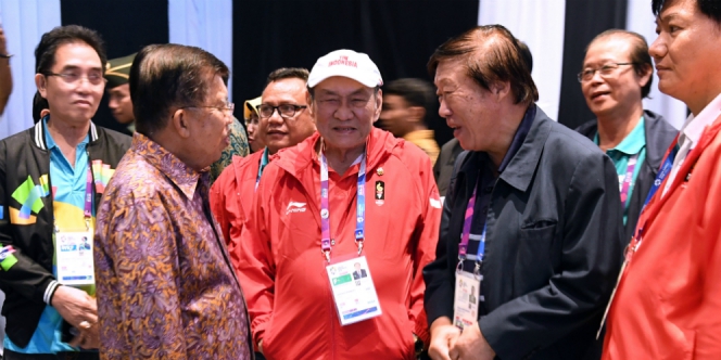 Wapres Jusuf Kalla, Bambang Hartono, Murdaya Poo (Foto: Antara/INASGOC/Andry Prasetyo)