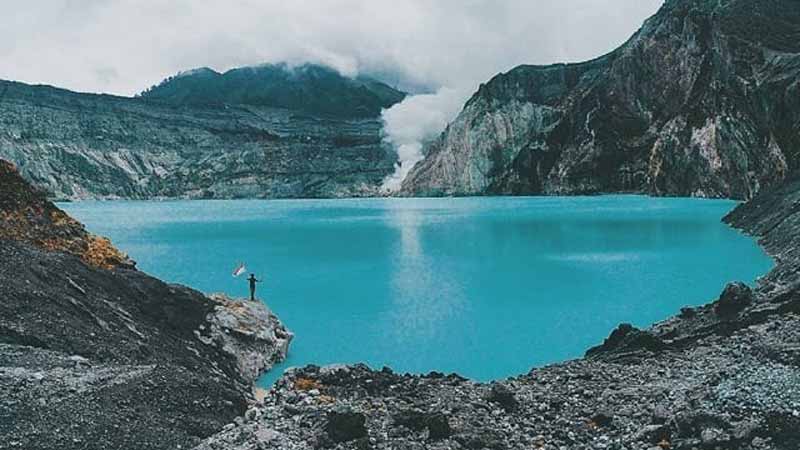 Kawah Ijen, salah satu andalan Banyuwangi. foto:istimewa/wowasiknya