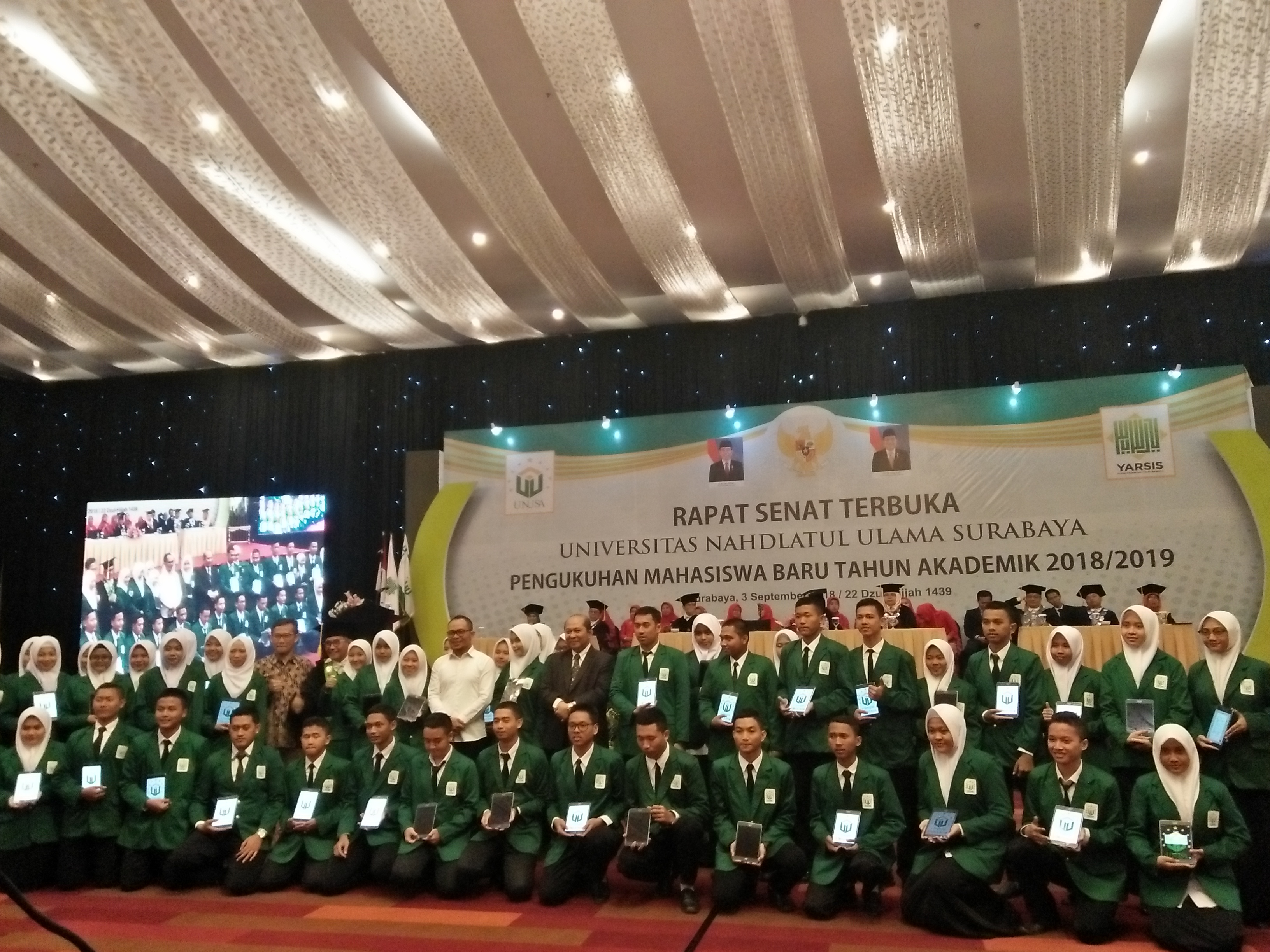 Mahasiswa baru Unusa yang telah dikukuhkan pada Senin, 3 September 2018. Foto: Amanah/ngopibareng.id