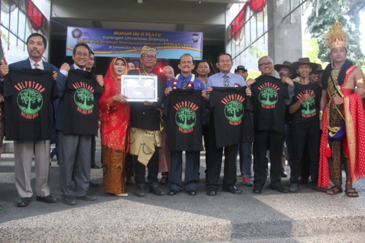 Kirab Kalpataru di UB Senin 3 September 2018. (FOTO: Dok. HUMAS UB)