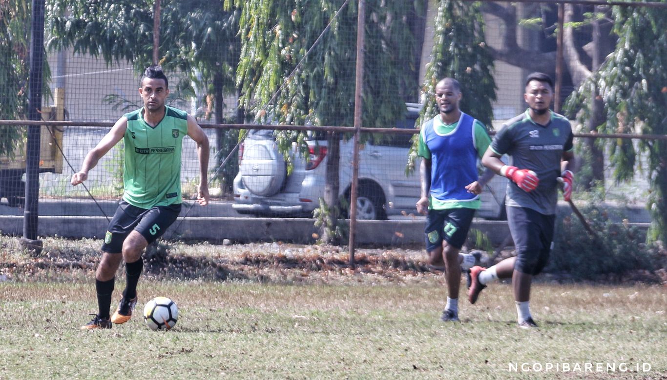 Latihan Persebaya di Lapangan Sier, Selasa 4 September 2018. (foto: Haris/ngopibareng)