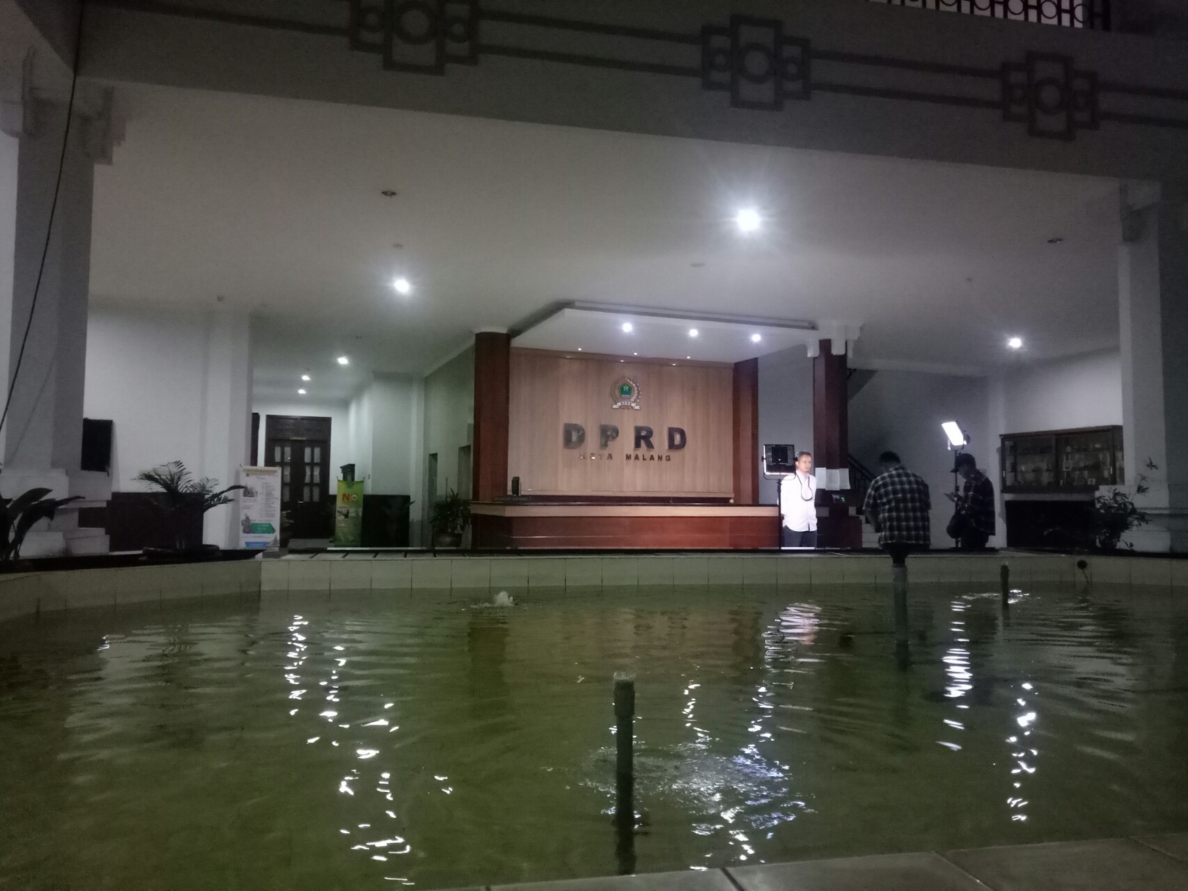 Suasana Gedung DPRD Kota Malang. (Foto: Umar/ngopibareng.id)