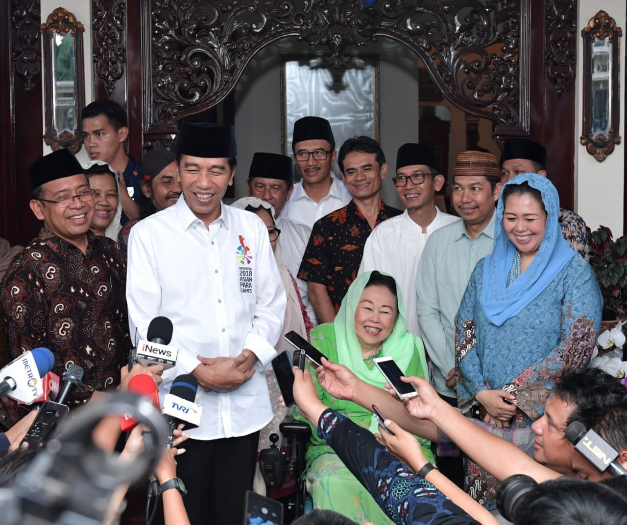 Presiden menggelar konferensi pers usai bersilaturahmi di istri mantan Presiden Gus Dur, Ibu Sinta Nuriyah, Jumat, 7 September 2018. (Foto: Biro Pers Presiden)