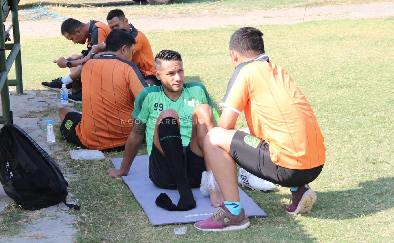 Gelandang Persebaya, Raphael Maitimo. (foto: Haris/ngopibareng)