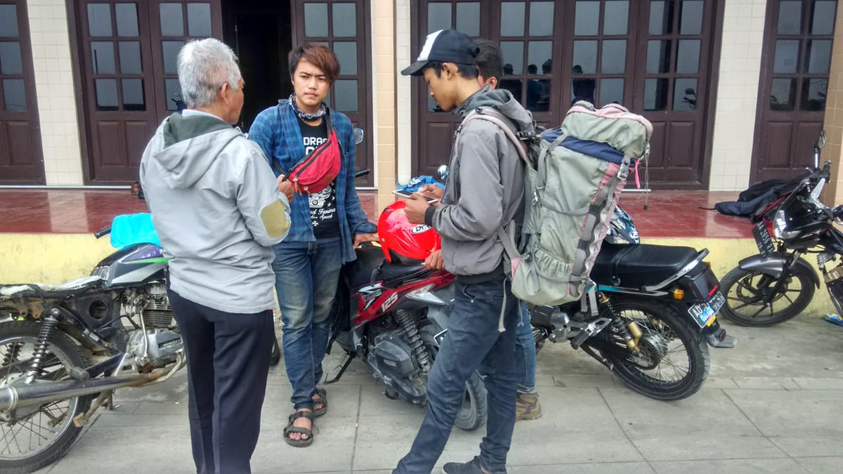 Pos penyematan Butuh. foto:antara