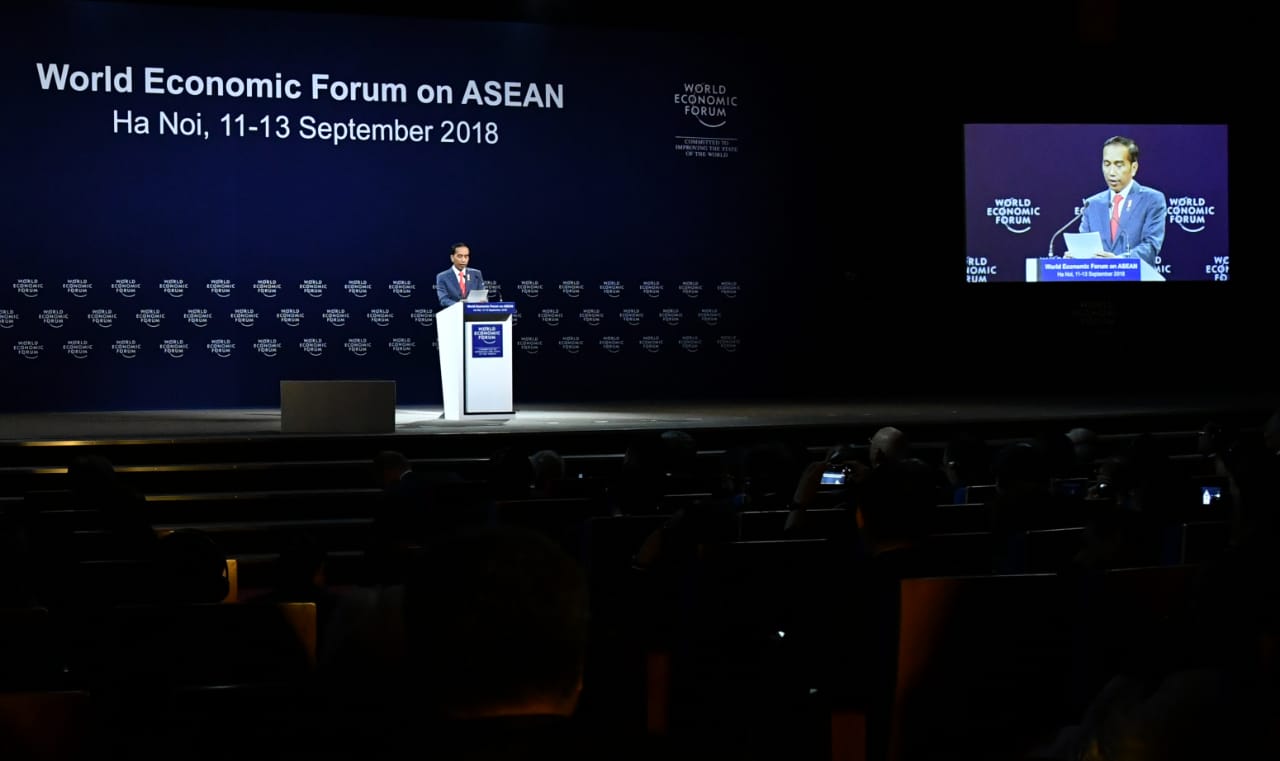 Presiden Jokowi ketika berbicara di hadapan forum ekonomi Asian. Foto : istimewa