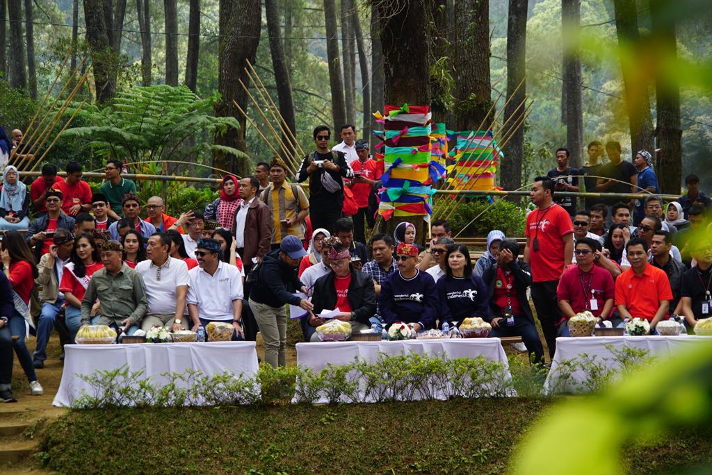 Menpar di Forest Cikole. foto:dok kemenpar