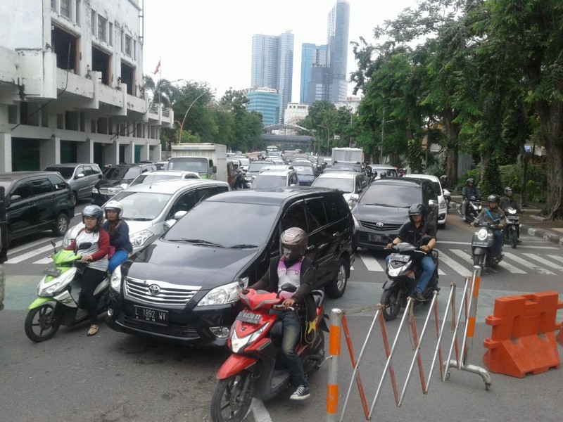 Ilustrasi macet Surabaya. (Foto: anis/ngopibareng.id)