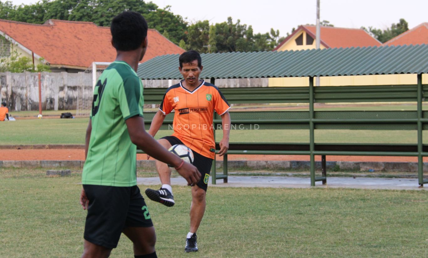 Pelatih Persebaya, Djajang Nurdjaman. (Foto: Haris/ngopibareng.id)