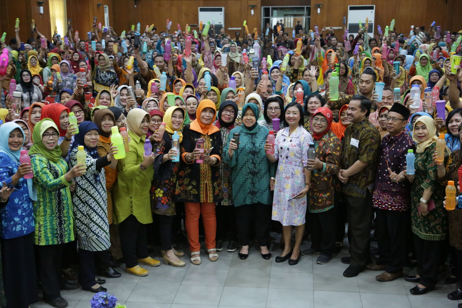 Launching program lingkungan hidup yang sudah menginjak tahun kedelapan itu dilaksanakan di Graha Sawunggaling, Jum’at, 21 September 2018.