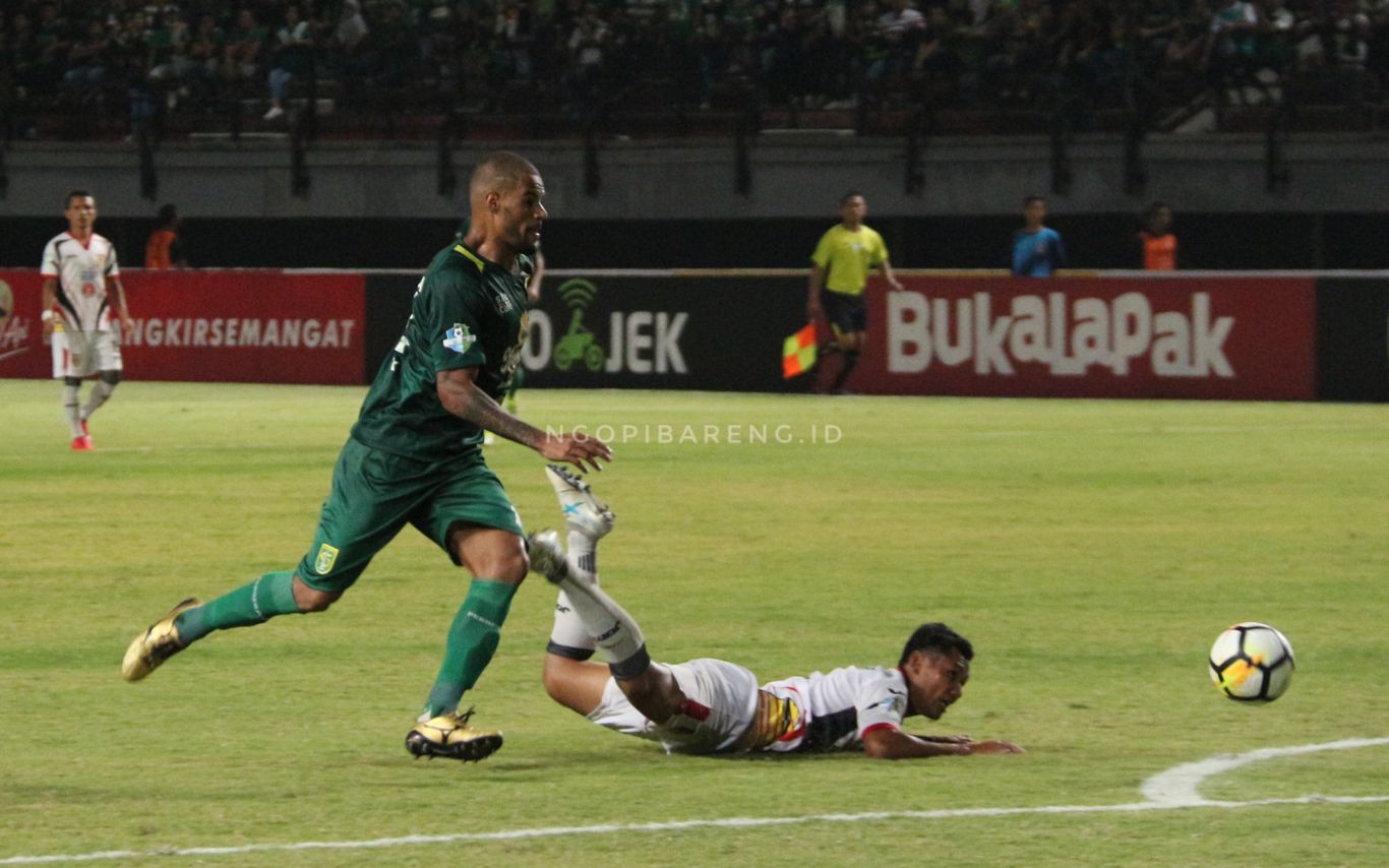 Persebaya vs Mitra Kukar. (foto: Haris/ngopibareng)