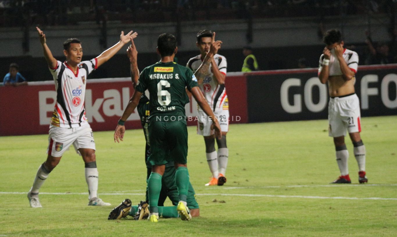 Mitra Kukar vs Persebaya. (foto: Haris/ngopibareng)