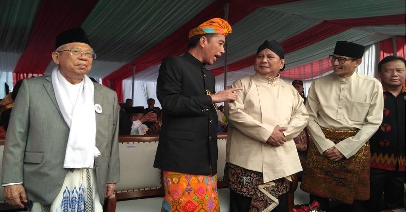 Deklarasi ini diikuti oleh seluruh tim kampanye dari kedua calon presiden dan wakil presiden.