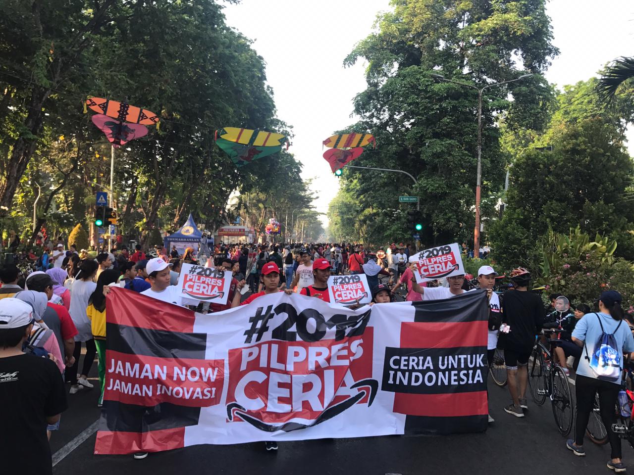 Kampanye #2019PilpresCeria para pelajar di Taman Bungkul Surabaya. Foto: ngopibareng.id