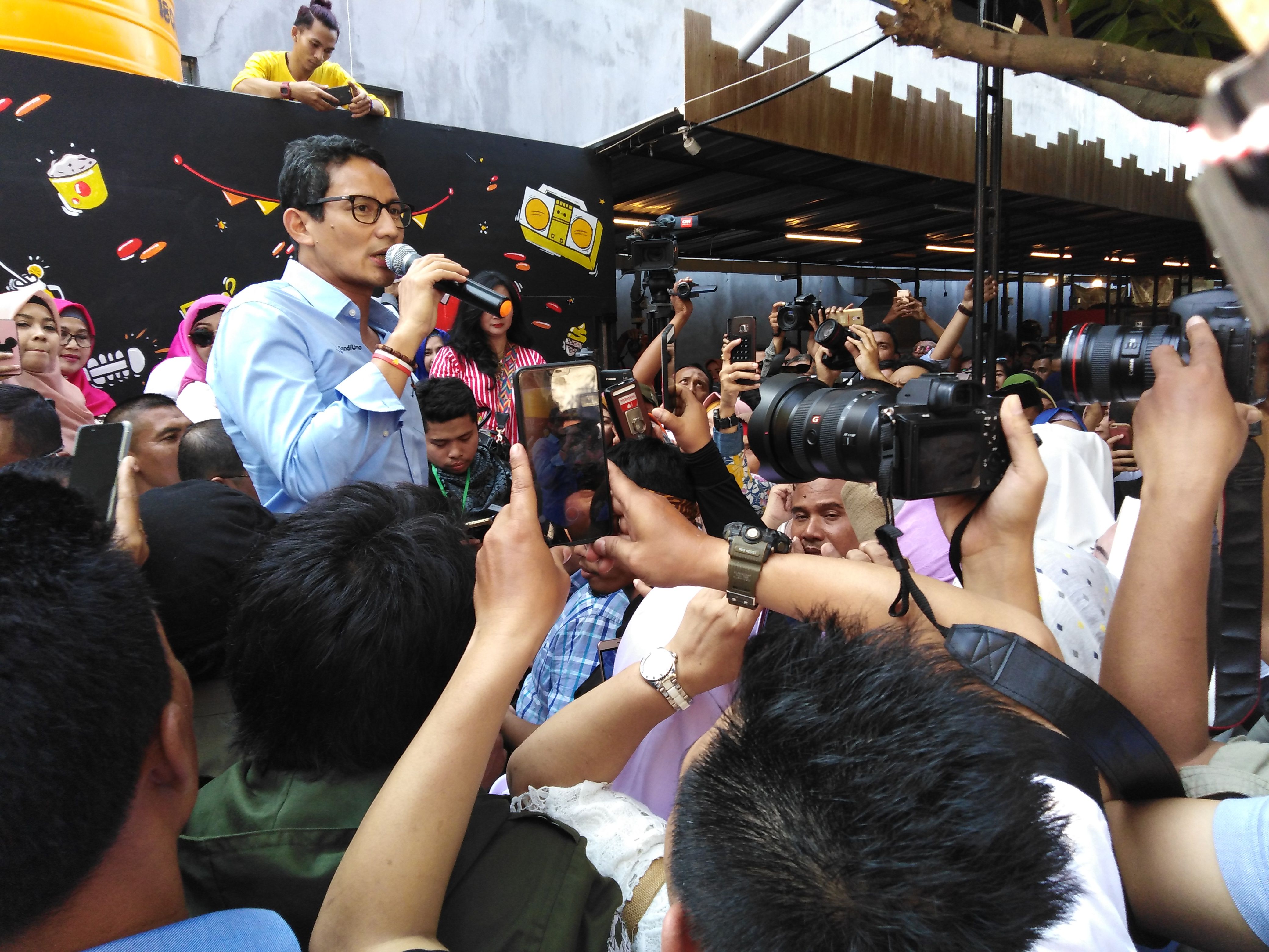 Calon Wakil Presiden Sandiaga Uno, di Co-Working Space Satu Atap, Surabaya, Kamis, 27 September 2018. (foto: farid/ngopibareng.id) 