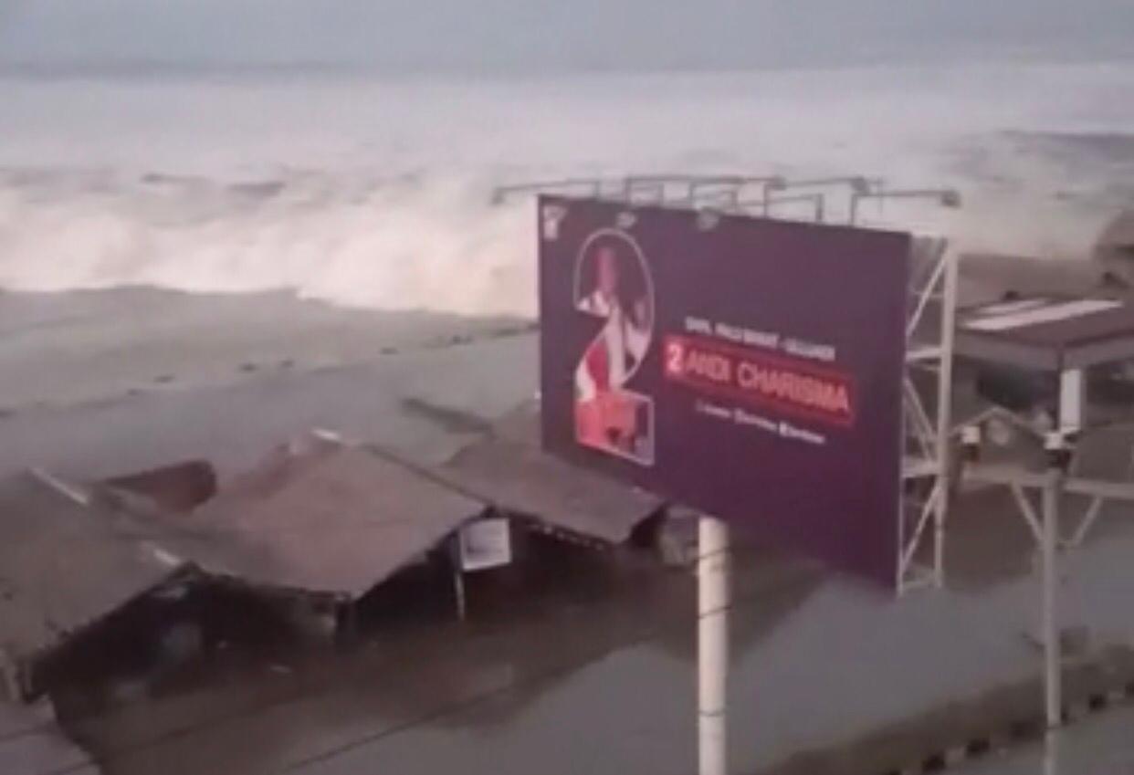 Capture video tsunami Palu dan Donggala.