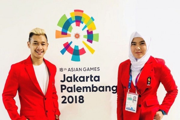 Pasangan Emas. Hanifan Yudani Kusumah dan Pipit Kamelia resmi menikah pada 3 Oktober 2018. Foto: IG/kameliapipit.