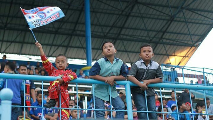 Arema FC bakal melawan Persebaya Surabaya, Sabtu 6 Oktober 2018, pukul 15.30 WIB. (Foto: @aremafcofficial)