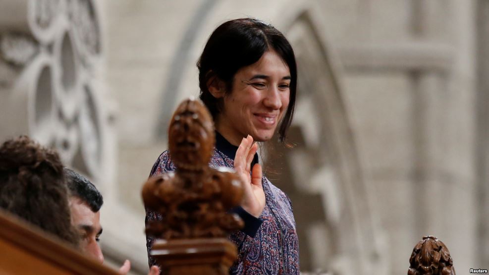 Nadia Murad Basee Taha menerima Nobel Perdamaian 2018. (foto: curtesy of reuters)