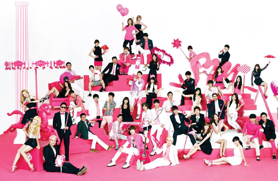 Para artis Korea yang di bawah naungan SM Entertainment. Foto: Allkpop