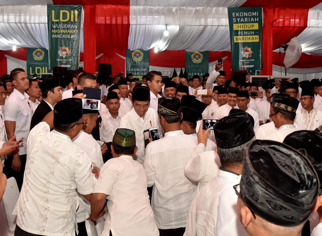 Presiden saat berada di Pondok Pesantren Minhajurrosyiddin, Jakarta Timur. (Foto: Rusman/Biro Pers Setpres)