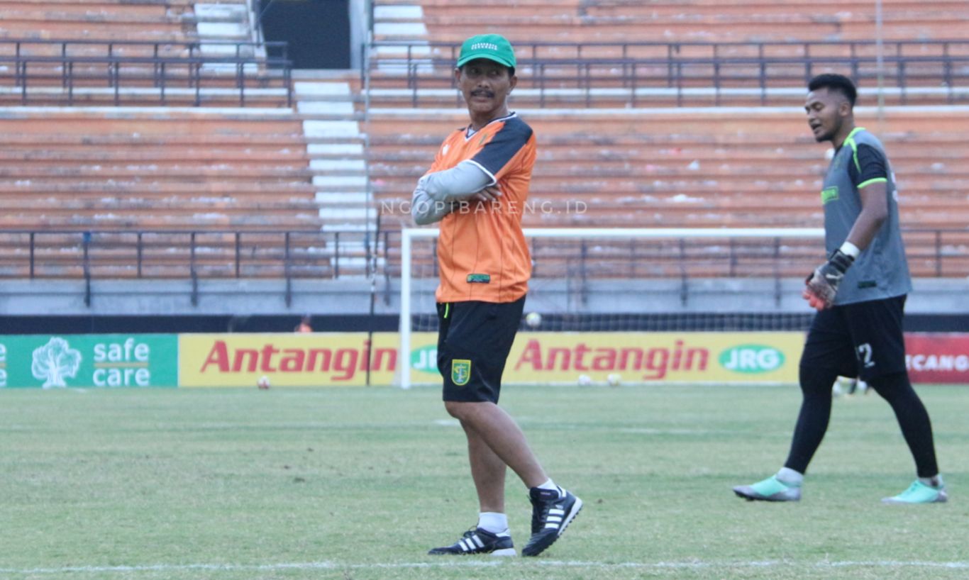 Pelatih Persebaya, Djajang Nurdjaman. (Foto: Haris/ngopibareng.id)