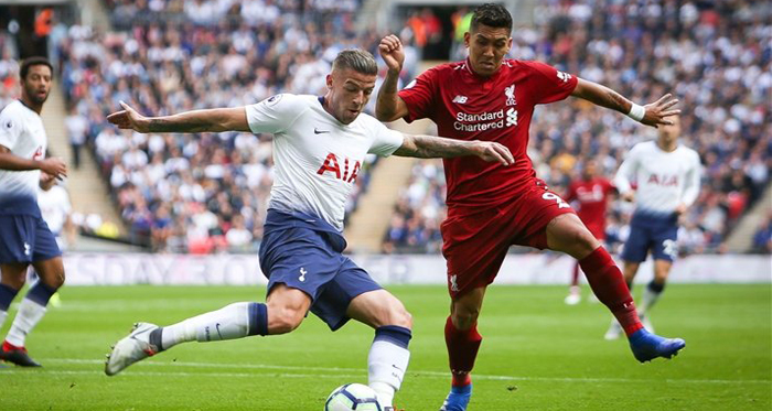 Toby Alderwiereld menjadi incaran Barcelona di bursa transfer Januari 2019 mendatang. (twitter@AlderweireldTob)