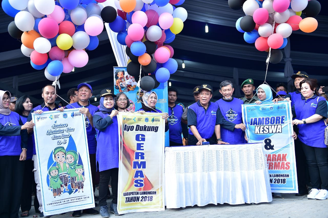 Pembukaan Jambore Kesehatan Jiwa ke-3 tingkat Jawa Timur di halaman parkir Stadion Surajaya Lamongan, Jum’at 19 Oktober 2018. (Foto: Totok/ngopibareng.id)