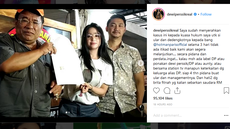 Dewi Perssik menggandeng pengacara Hotman Paris melakukan somasi terbuka untuk keponakannya, Rosa Meldianti.
